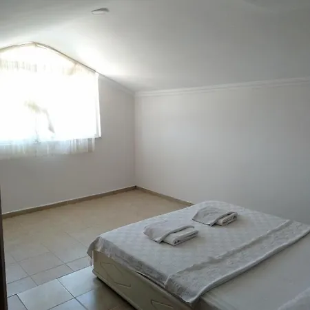 Heaven Aparthotel *